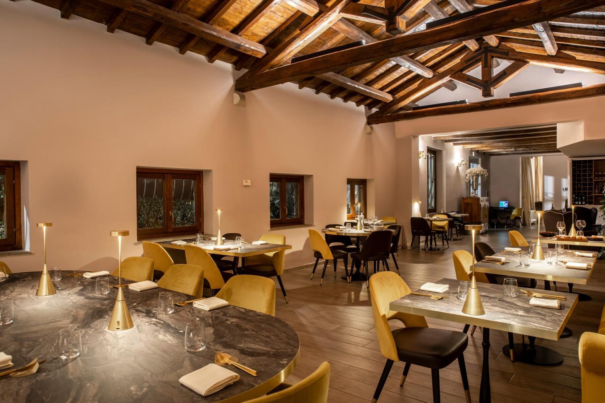 Antico Borgo Di Sutri Hotell Exteriör bild