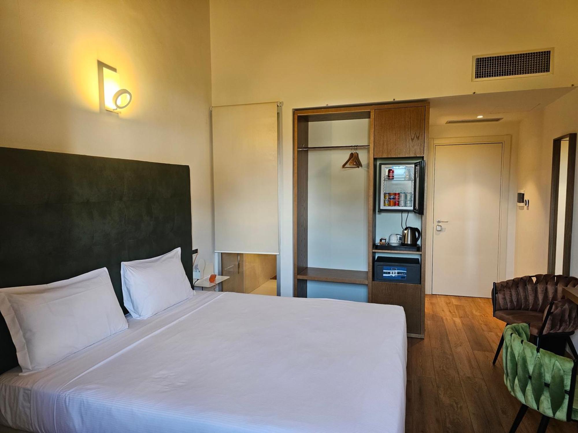 Antico Borgo Di Sutri Hotell Exteriör bild