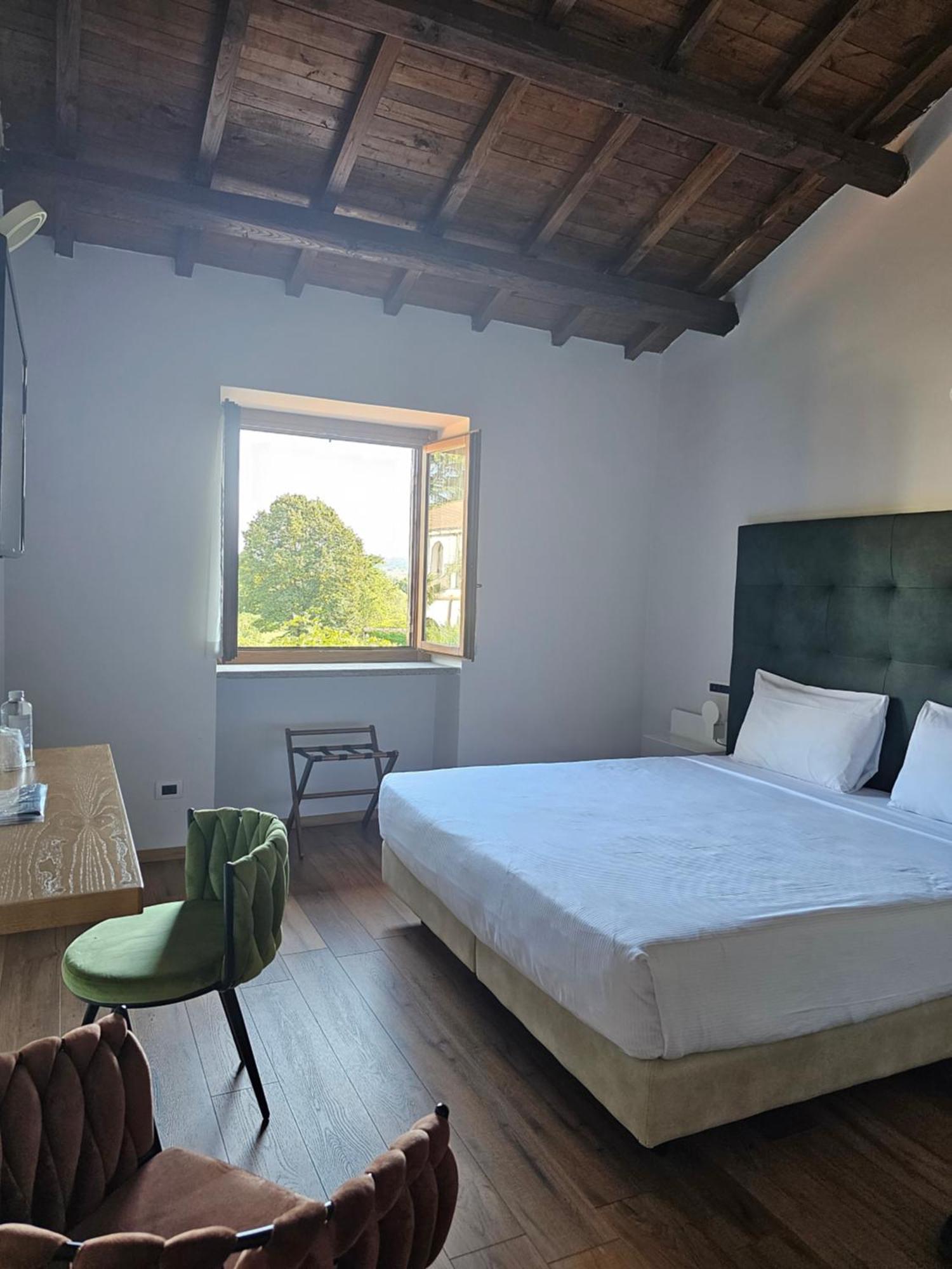 Antico Borgo Di Sutri Hotell Exteriör bild
