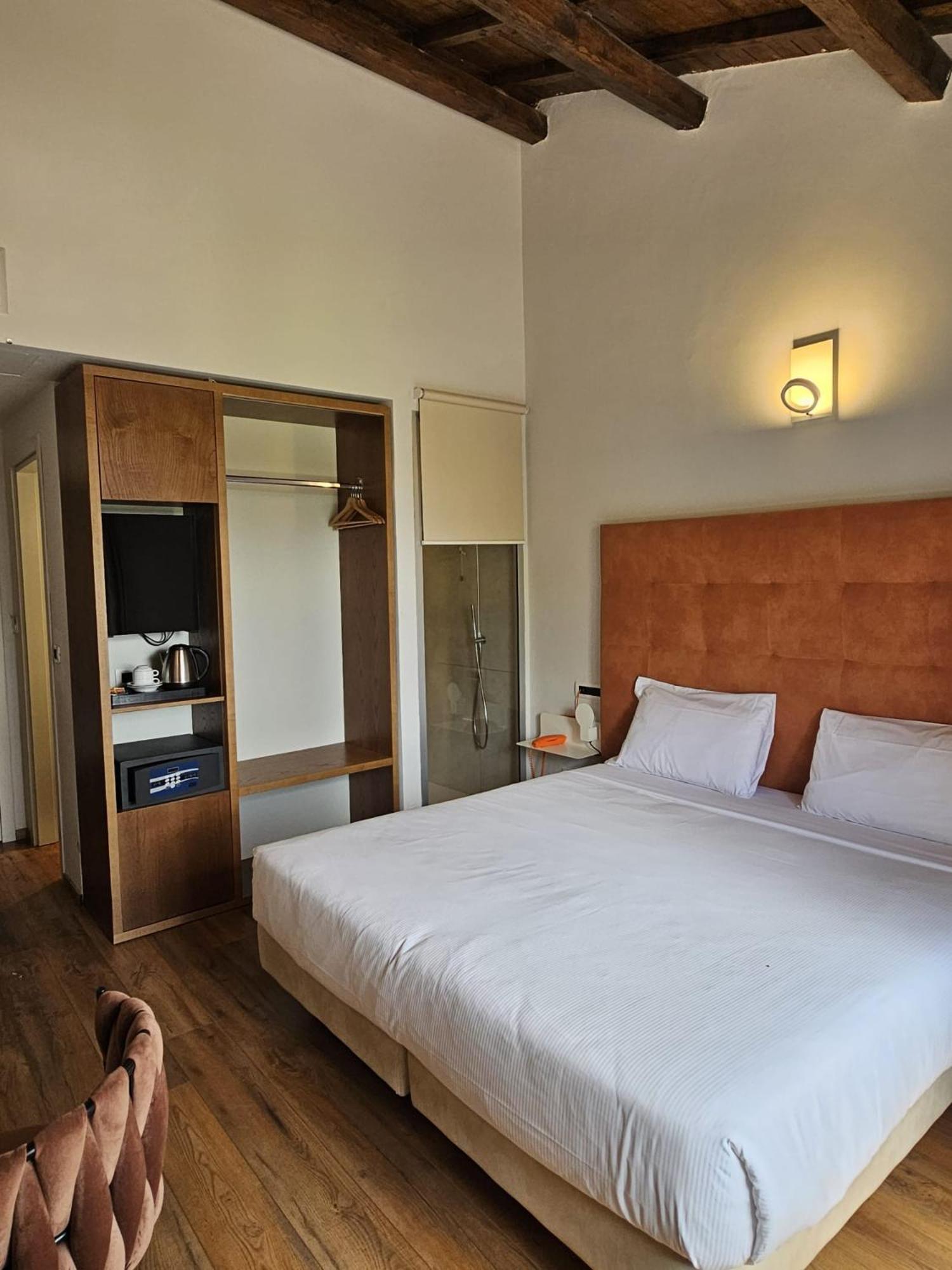Antico Borgo Di Sutri Hotell Exteriör bild