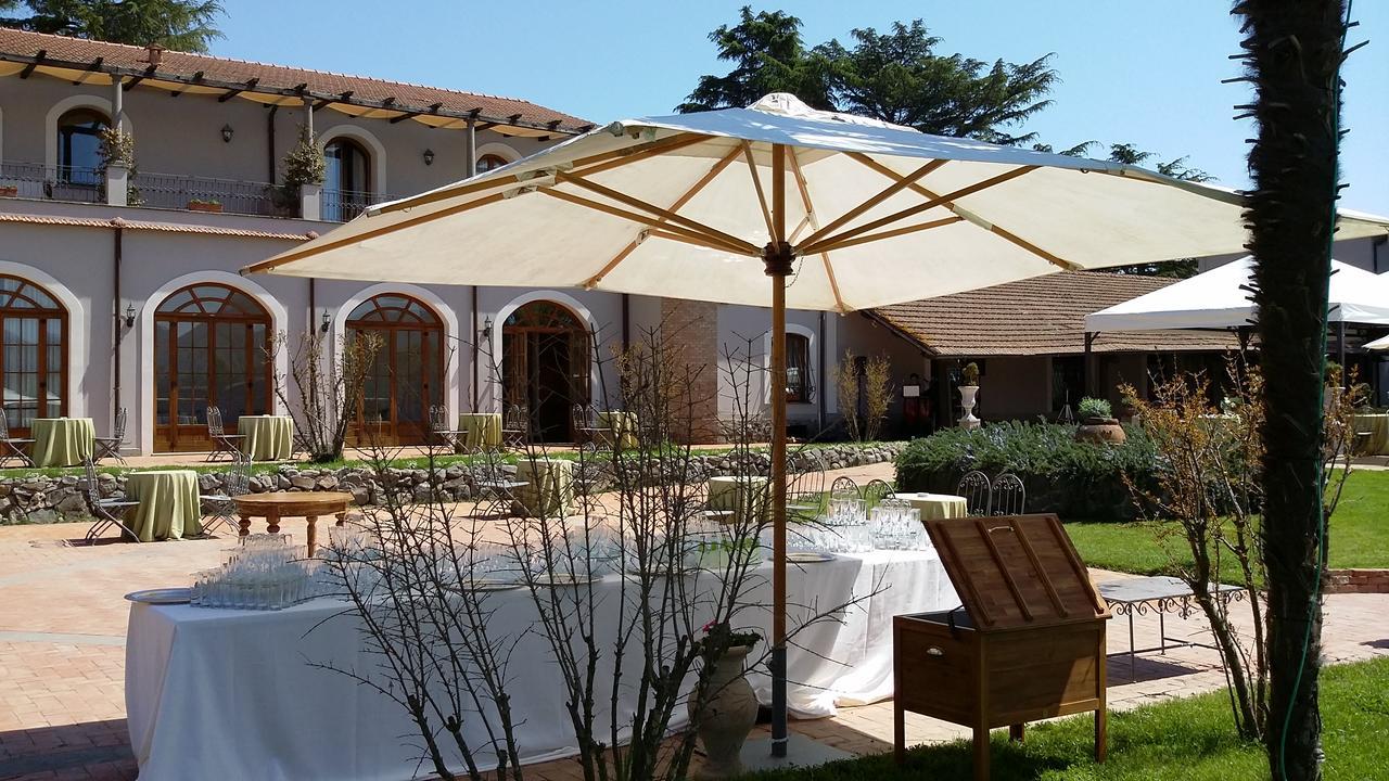 Antico Borgo Di Sutri Hotell Exteriör bild